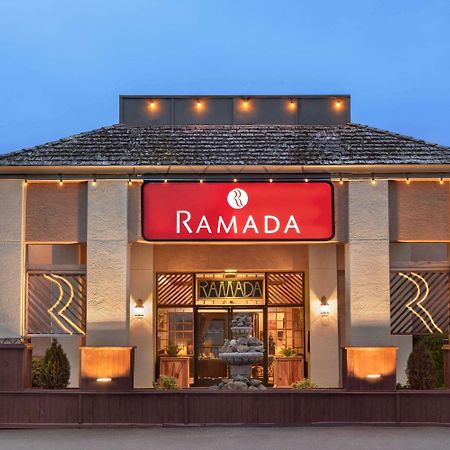 Ramada By Wyndham Arcata Hotell Exteriör bild